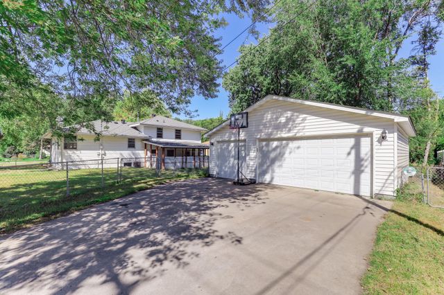 6900 Toledo Avenue N, Brooklyn Center, MN 55429