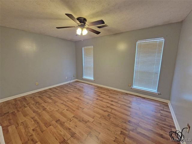 3248 Meadow Walk Lane, Montgomery, AL 36116