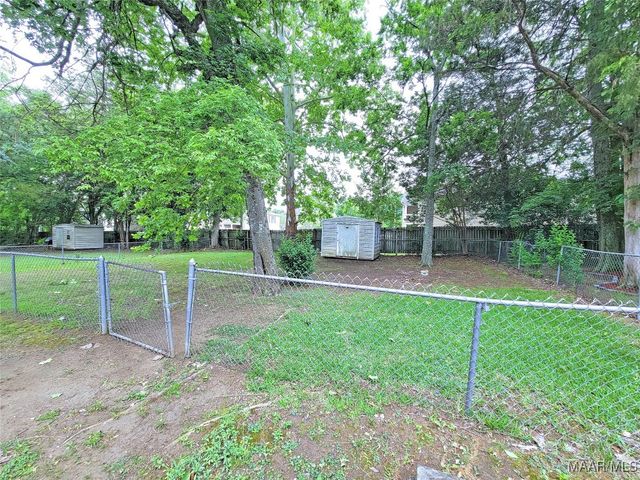 3248 Meadow Walk Lane, Montgomery, AL 36116