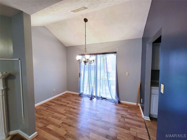 3248 Meadow Walk Lane, Montgomery, AL 36116