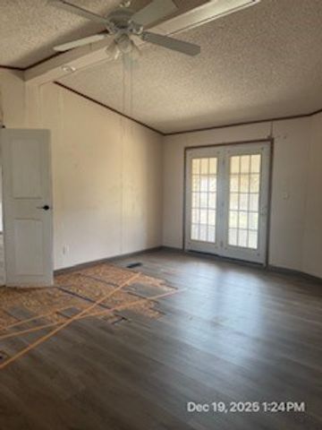 134 Classic Country Court, Springtown, TX 76082