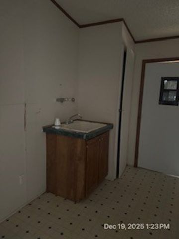 134 Classic Country Court, Springtown, TX 76082