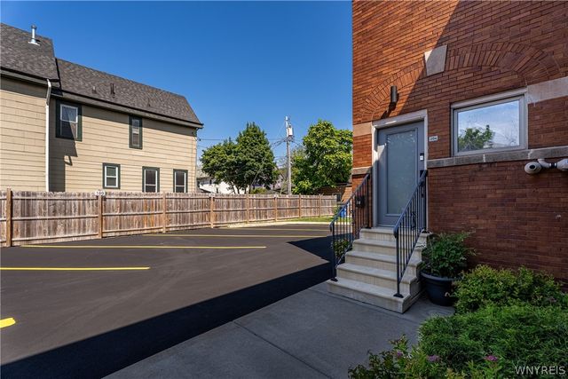 340 Bird Avenue 204, Buffalo, NY 14213