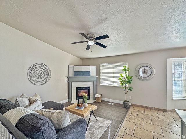 3283 W 11975 S, Riverton, UT 84065