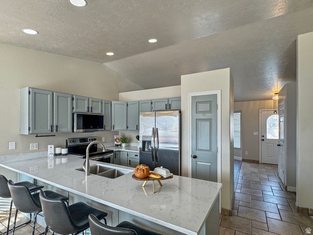 3283 W 11975 S, Riverton, UT 84065