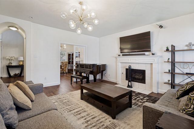 8005 Alderwood Place, Plano, TX 75025