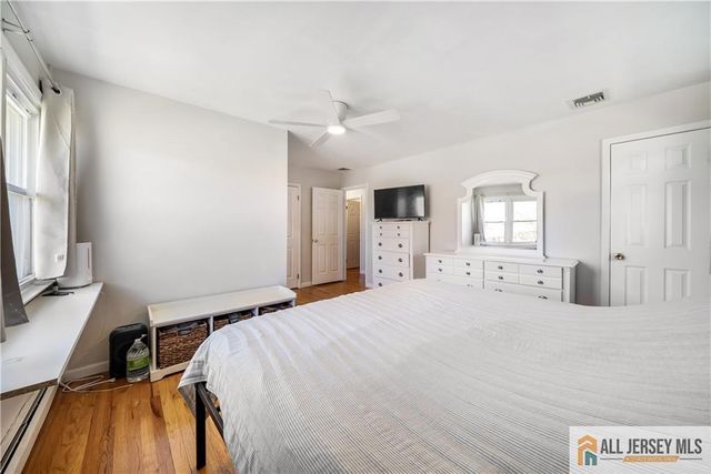 10 Jackson Avenue, South Plainfield, NJ 07080