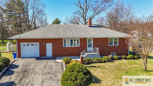 10 Jackson Avenue, South Plainfield, NJ 07080