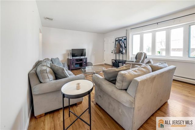 10 Jackson Avenue, South Plainfield, NJ 07080