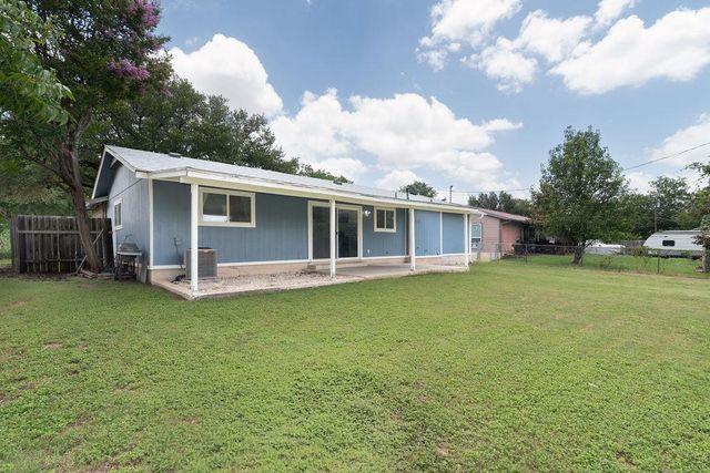1515 Glenmeadows DR, Round Rock, TX 78681