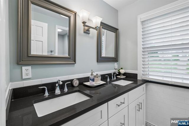 81 Mountain Road, Verona, NJ 07044