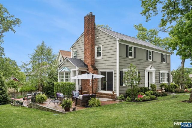 81 Mountain Road, Verona, NJ 07044