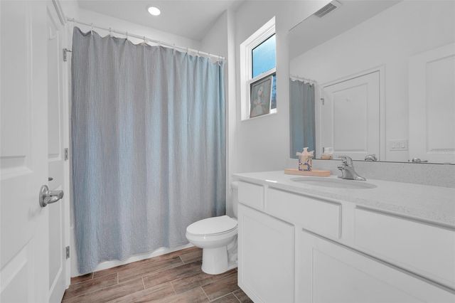 2385 SIRENA LANE, Mount Dora, FL 32757