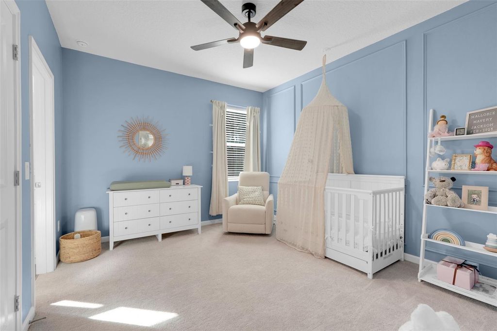 Image 19 of property listing at 2385 SIRENA LANE, Mount Dora, FL 32757