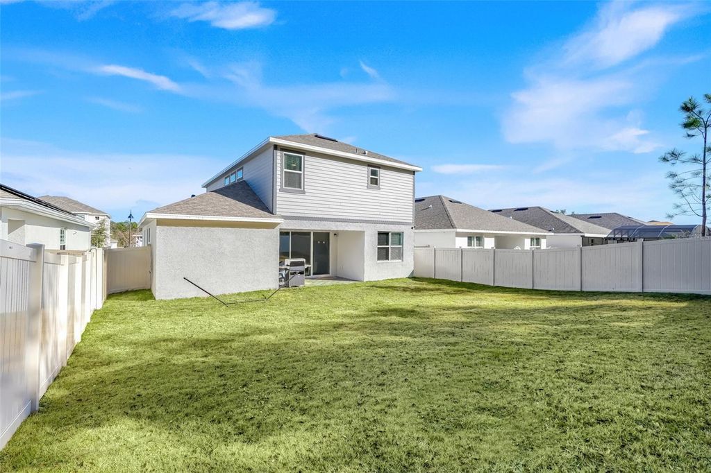 Image 25 of property listing at 2385 SIRENA LANE, Mount Dora, FL 32757