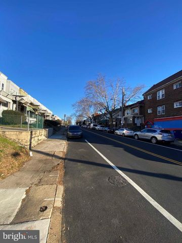 1731 W CHAMPLOST ST, Philadelphia, PA 19141