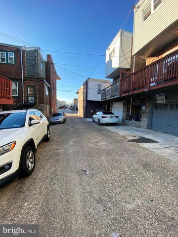 1731 W CHAMPLOST ST, Philadelphia, PA 19141