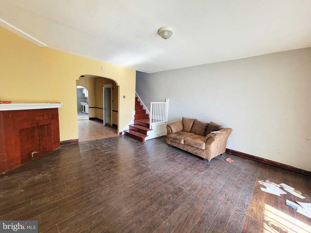 1731 W CHAMPLOST ST, Philadelphia, PA 19141