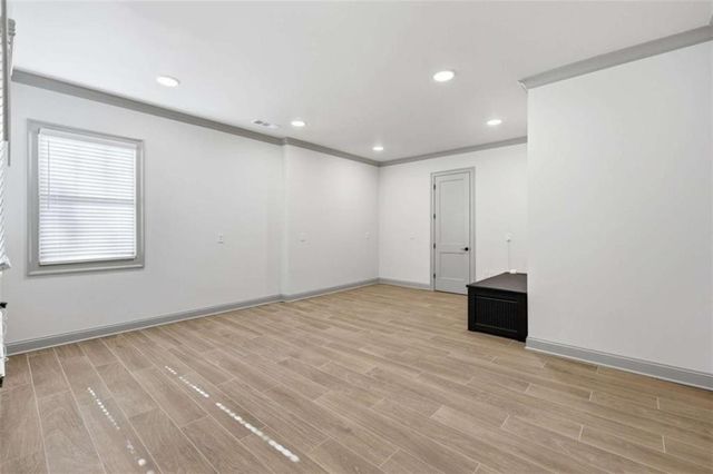 6011 Windjammer Way, Gainesville, GA 30506