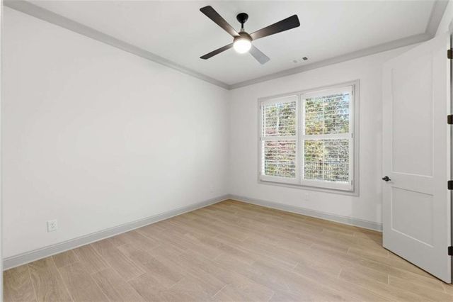 6011 Windjammer Way, Gainesville, GA 30506