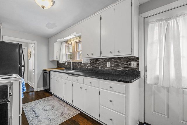 501 Haskins STREET, Lake Geneva, WI 53147