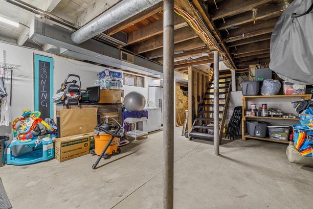 501 Haskins STREET, Lake Geneva, WI 53147