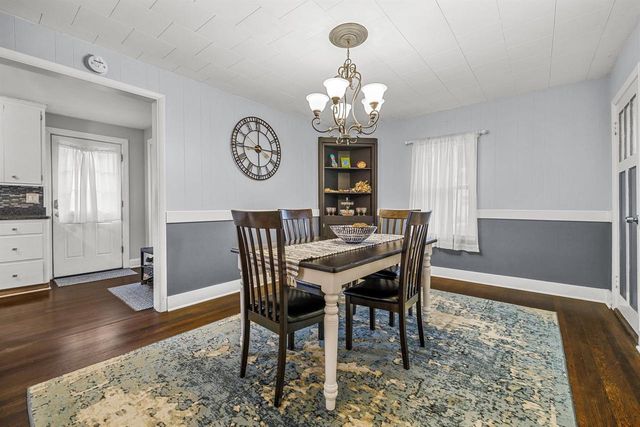 501 Haskins STREET, Lake Geneva, WI 53147