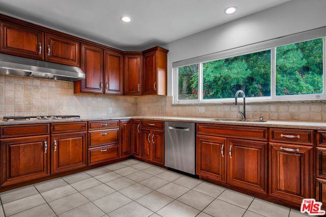 2925 Dona Susana Drive, Studio City (los Angeles), CA 91604