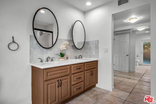 2925 Dona Susana Drive, Studio City (los Angeles), CA 91604