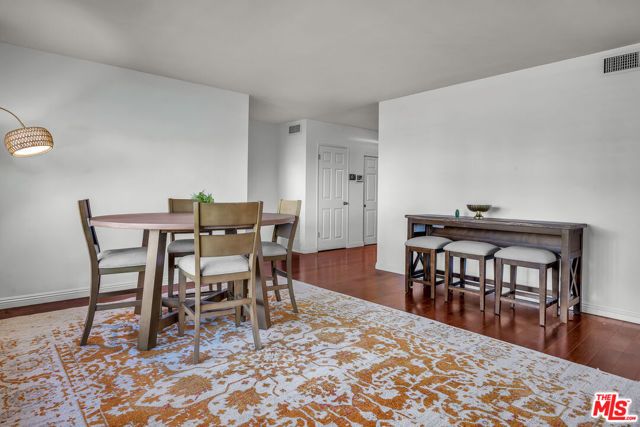 2925 Dona Susana Drive, Studio City (los Angeles), CA 91604