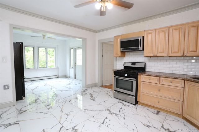 1 Sunset Drive, Suffern, NY 10901