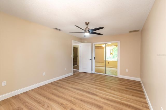 10886 SW 90TH TERRACE, Ocala, FL 34481