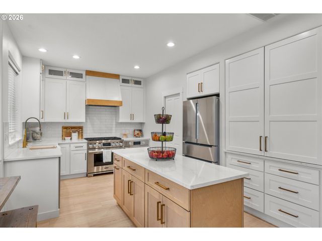 31424 Sw ORCHARD Dr, Wilsonville, OR 97070