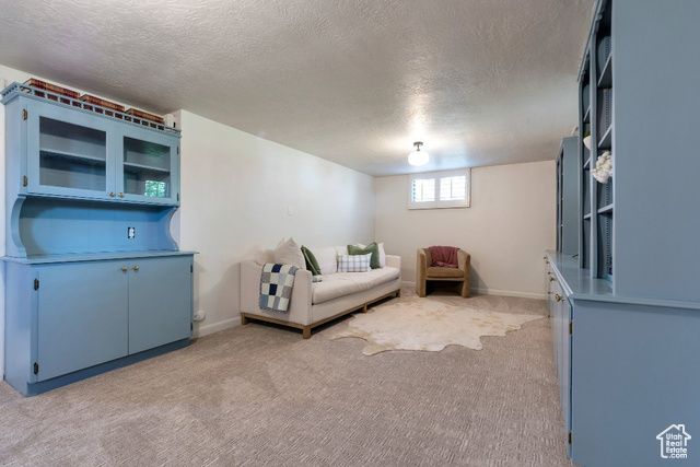 6087 S 520 E, Murray, UT 84107