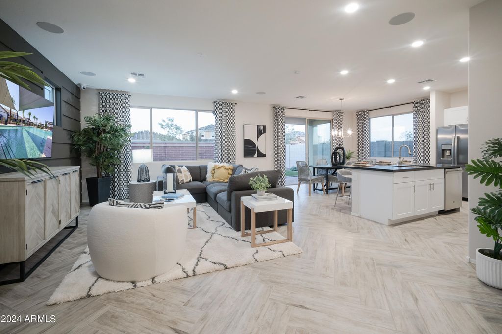 14659 W SURREY Drive, Surprise, AZ 85379 — photo 4