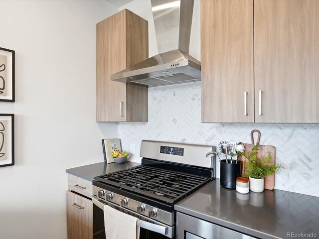 1898 S Bannock Street 307, Denver, CO 80223