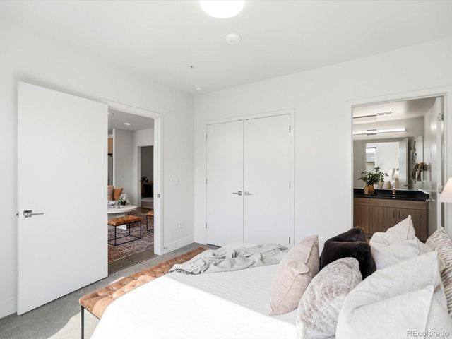 1898 S Bannock Street 307, Denver, CO 80223