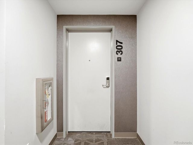 1898 S Bannock Street 307, Denver, CO 80223