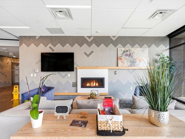 1898 S Bannock Street 307, Denver, CO 80223