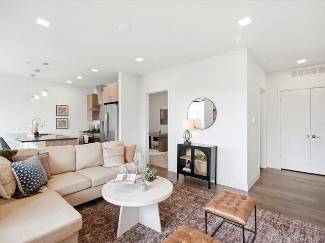 1898 S Bannock Street 307, Denver, CO 80223