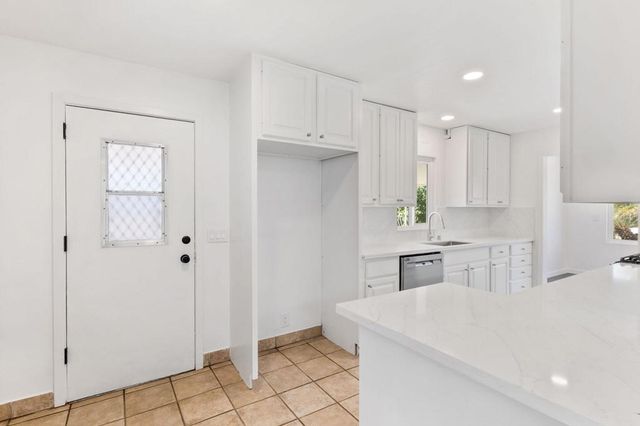 38192 Rock Circle, Palm Desert, CA 92260