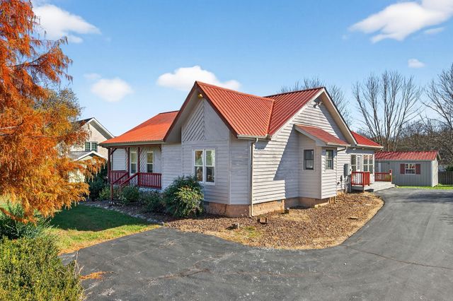 288 Mallory Cir, Livingston, TN 38570