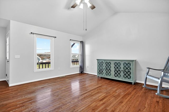 288 Mallory Cir, Livingston, TN 38570