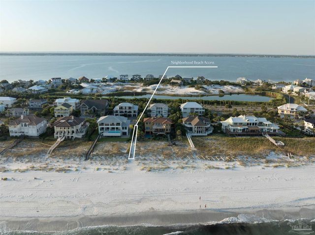 25 Calle Hermosa, Pensacola Beach, FL 32561