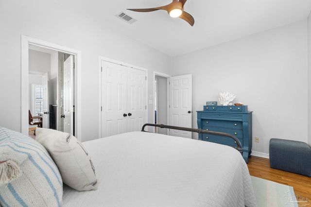 25 Calle Hermosa, Pensacola Beach, FL 32561