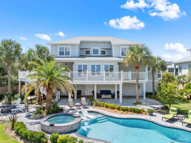 25 Calle Hermosa, Pensacola Beach, FL 32561