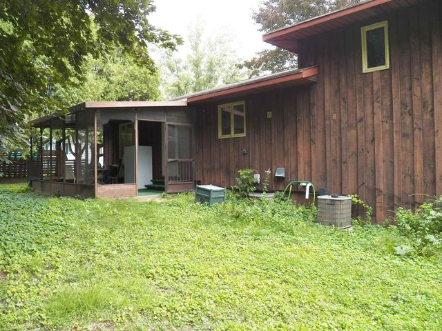 129 HILLSIDE AVENUE, Oconto Falls, WI 54154