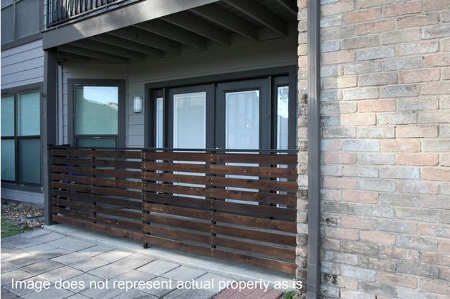 2202-K10 Place Rebecca Lane, Houston, TX 77090