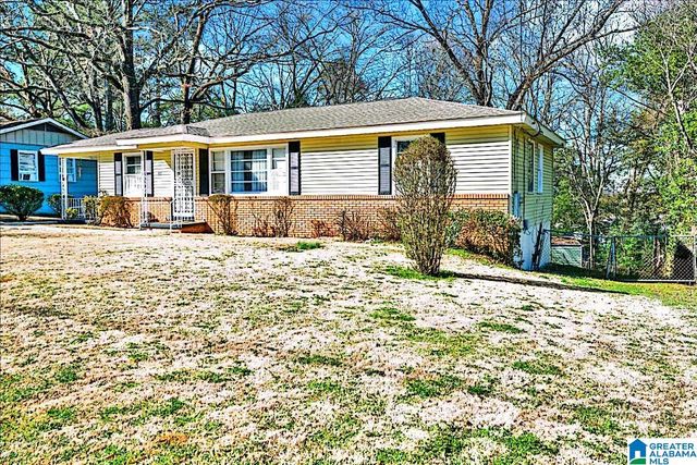 1932 4TH STREET NE, Center Point, AL 35215