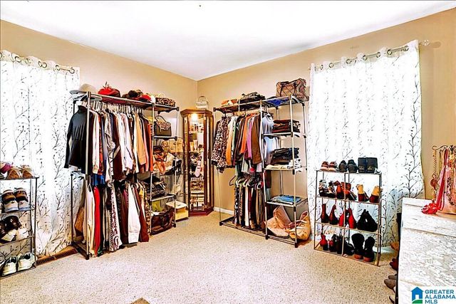 1932 4TH STREET NE, Center Point, AL 35215